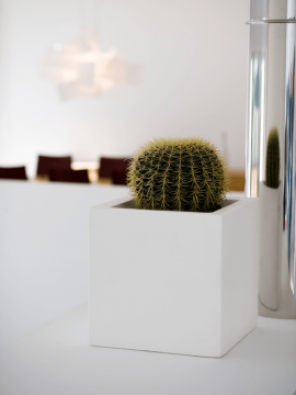 nieuwkoop-planters/6VONCUBB3_3