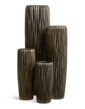 Кашпо TREEZ Effectory - Metal - Высокий конус Giant Design Wave - Чернёная бронза 41.3321-07-047-GRP-141, 41.3321-07-047-GRP-180 3